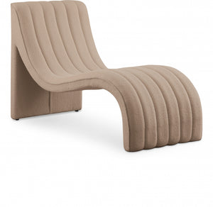 Favor Chaise