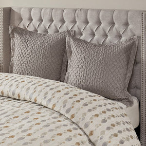 Villa Comforter Set