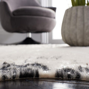 5X7 HEIDI AREA RUG
