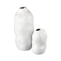 12" Elias Vase