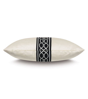 Bryden 22" Pillow/ Ivory