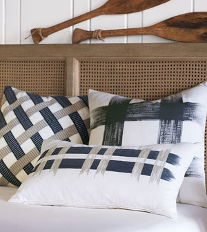 Dyer 15x26 Lumbar Pillow/ Neutral