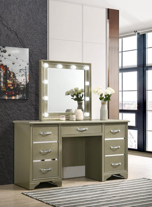 Callahan Vanity Table & Mirror