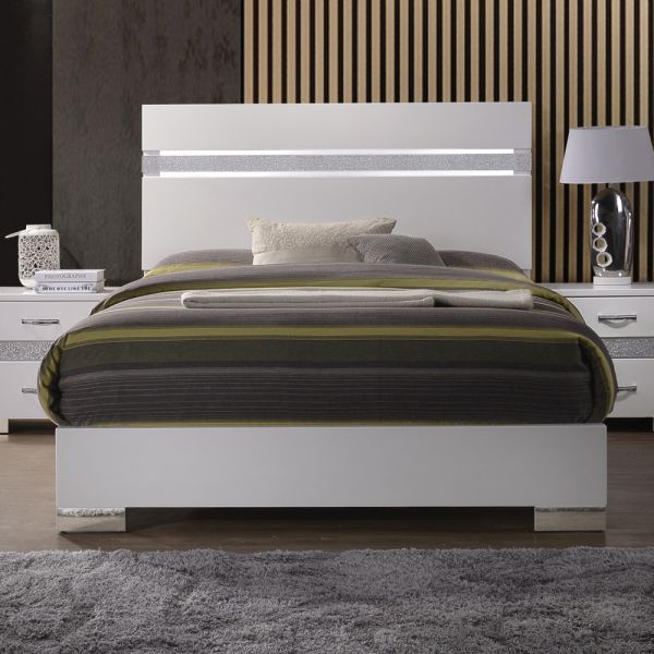 URBAN QUEEN BED
