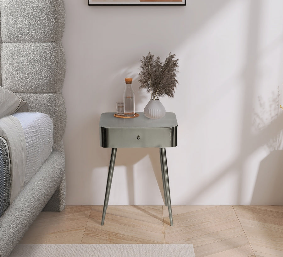 Pella Side Table