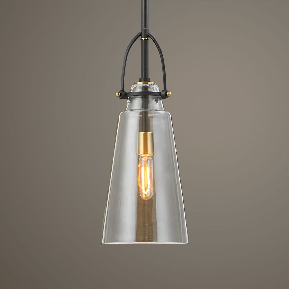 Saugus 1 Lt Pendant