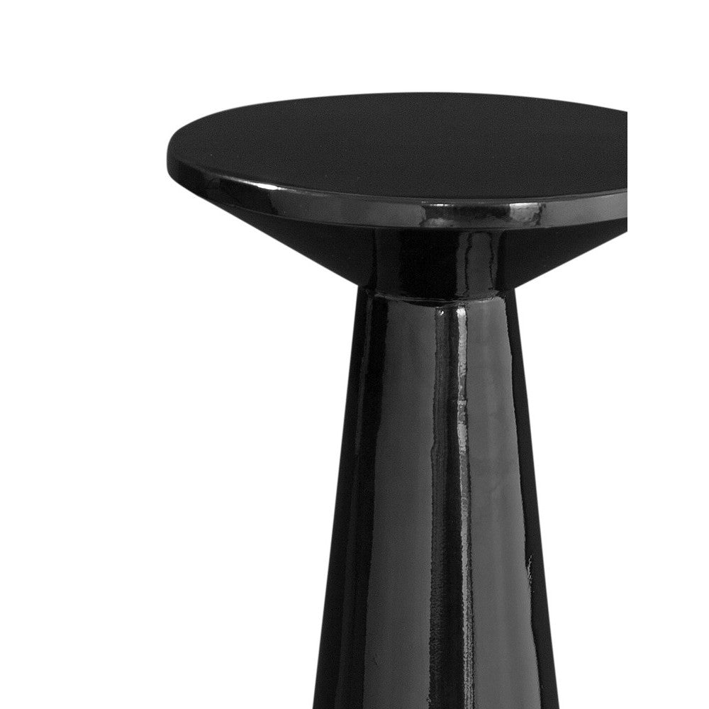 Yorick Accent Table