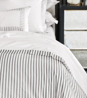 BLASS TICKING DUVET COVER IN BLACK