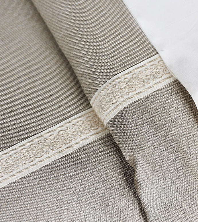 BAYNES DUVET COVER AND COMFORTER