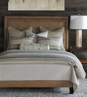 CUSTER LINEN COVERLET