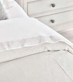 CLEARVIEW SOLID DUVET COVER AND COMFORTER