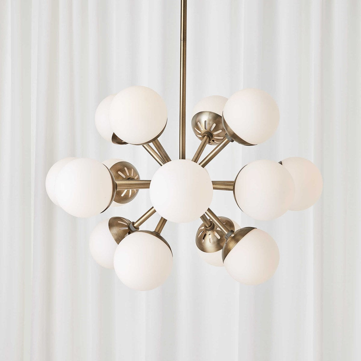 Droplet 16 LT Chandelier