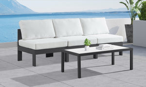 Reign outdoor Coffee Table