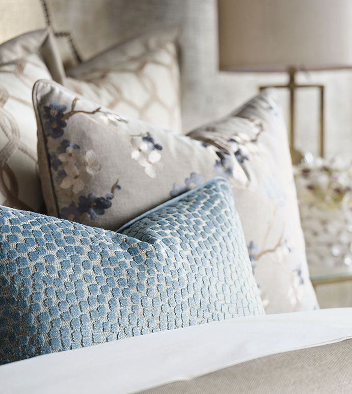 Asher Velvet 13x22 Lumbar Pillow/ Blue