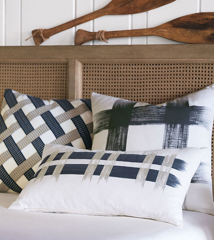 Dyer 22&quot; Pillow/ Blue