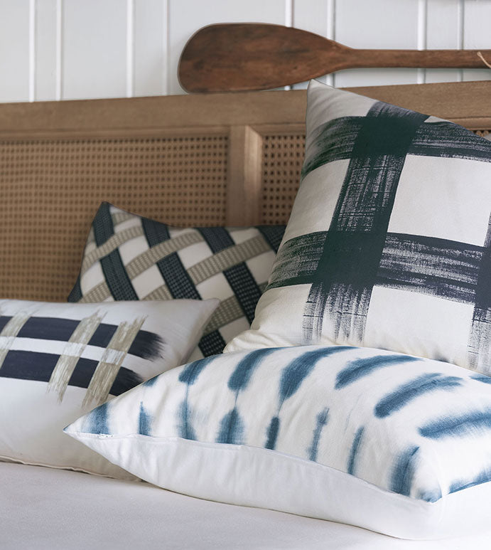 Dyer 22&quot; Pillow/ Blue